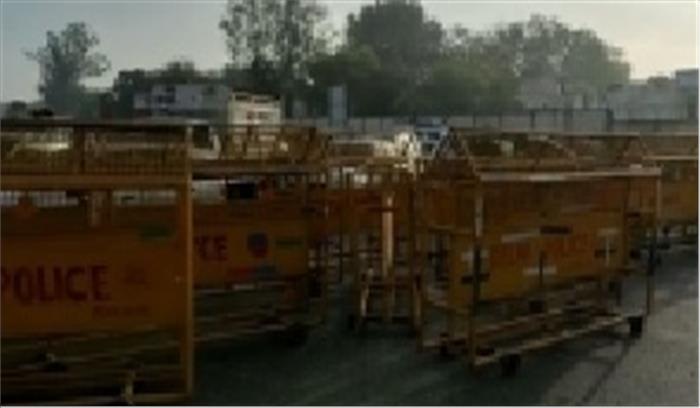 लॉकडाउन में दिल्ली के सांसद जरूरतमंदों तक राहत पहुंचाने में मशगूल