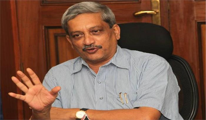 भाजपा विधायकों ने की पर्रिकर से मुलाकात, कहा-सेहत में सुधार है