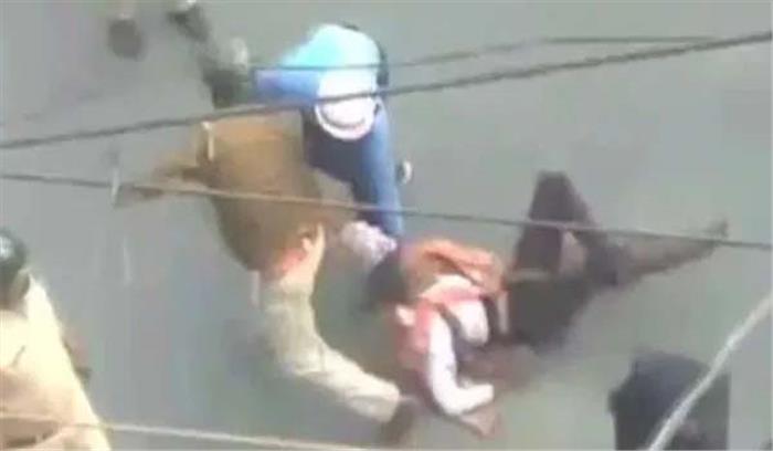 भाजपा रैली पर लाठीचार्ज में कई घायल