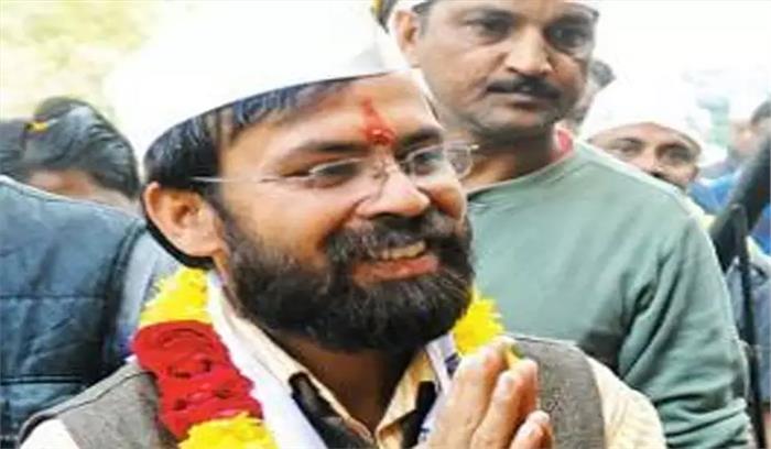 दिल्ली : मॉडल टाउन के विधायक अखिलेश पर हमला