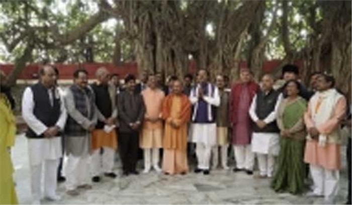 आशुतोष टण्डन भाजपा के प्रदेश चुनाव अधिकारी बने आशुतोष टण्डन भाजपा के प्रदेश चुनाव अधिकारी बने