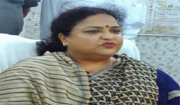 यूपी: भाजपा सांसद ने अनुपमा जायसवाल पर भ्रष्टाचार के आरोप लगाए