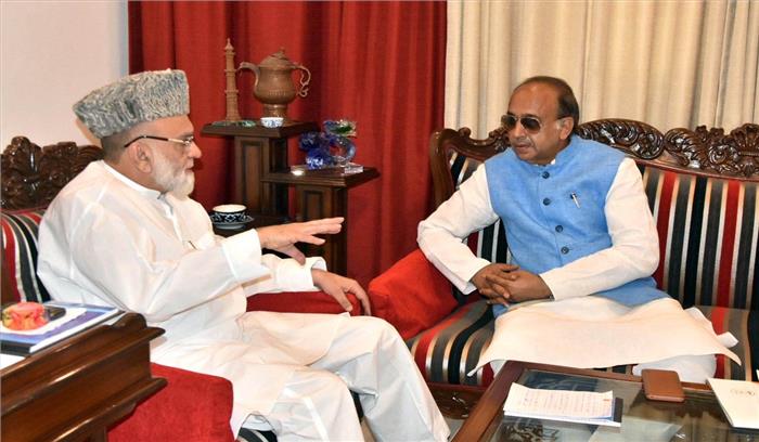 शाही इमाम से विजय गोयल ने की मुलाकात, इमाम ने गोयल को दिलाई मॉब लिंचिंग की याद 