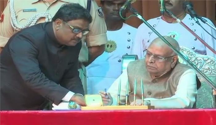 लालजी टंडन ने ली बिहार के 39वें राज्यपाल के तौर पर शपथ