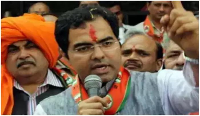 बीजेपी सांसद ने दिल्ली में मस्जिदों की बढ़ती संख्या पर लिखा उपराज्यपाल अनिल बैजल को पत्र