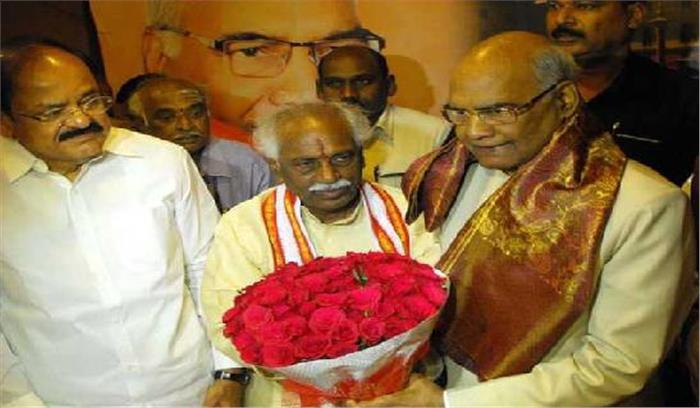रामनाथ कोविंद समर्थन मांगने के लिये हैदराबाद पहुंचे