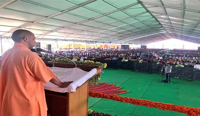 हर वर्ग का जीवन बेहतर बनाने की दिशा में काम कर रही है सरकार: योगी आदित्यनाथ