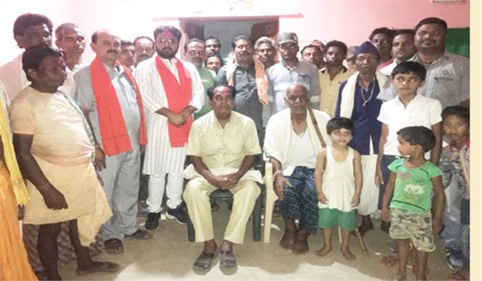 पीयूष ने बसना विधानसभा के विभिन्न गांव में किया दौरा