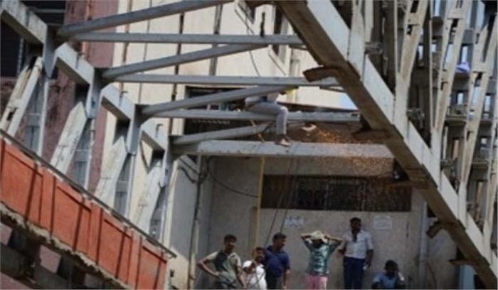 बीएमसी ने पुल के ऑडिटर को जिम्मेदार ठहराया, कार्रवाई की मांग