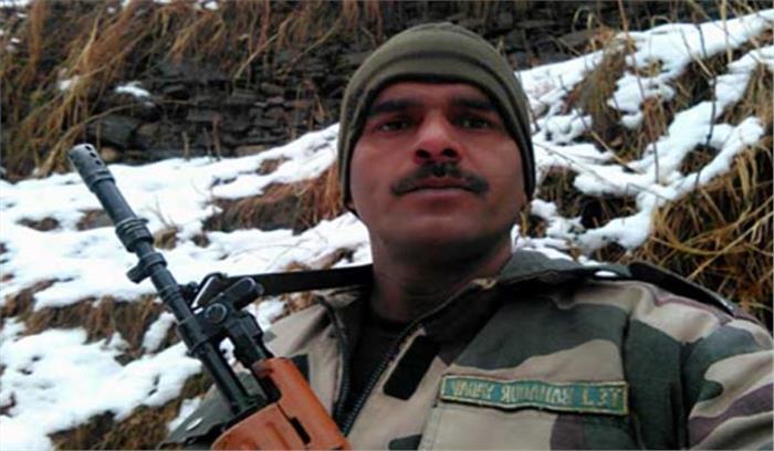 ​​​​​​​तेज बहादुर नौकरी वापिस पाने के लिये हरियाणा हाई कोर्ट पहुंचे ​​​​​​​