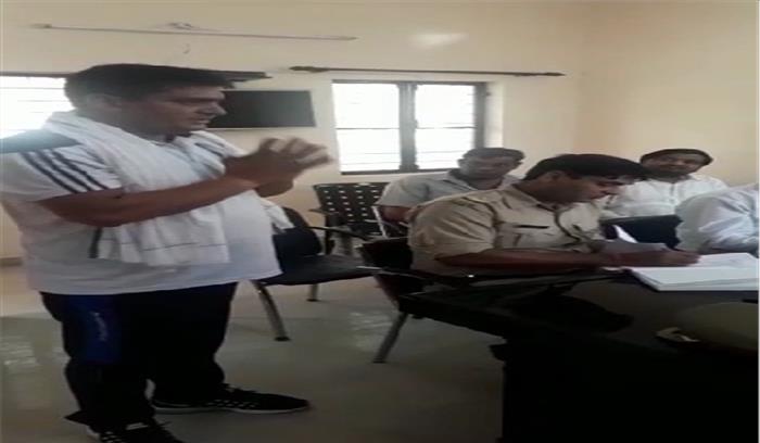 एनकाउंटर के खौफ से सुन्दर भाटी के भतीजे ने किया समर्पण