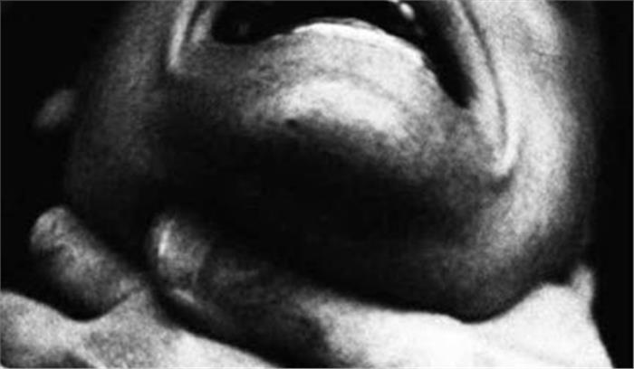 बागपत में किसान की संदिग्ध हालत में गला दबाकर हत्या बागपत में किसान की संदिग्ध हालत में गला दबाकर हत्या