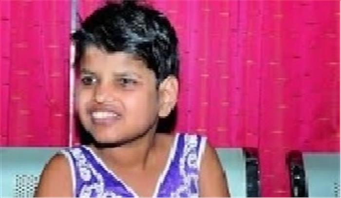 अब इंसानों की चाल-ढाल में ढलने लगी है मोगली गर्ल एहसास