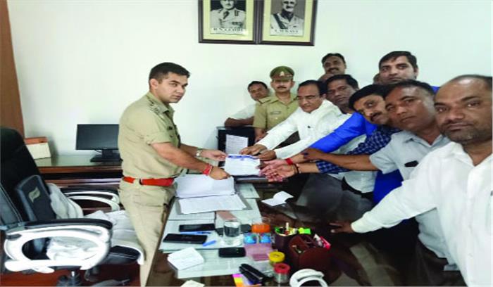 बसपा प्रतिनिधि मण्डल एसएसपी दलितों को परेशान नहीं करने की मांग की