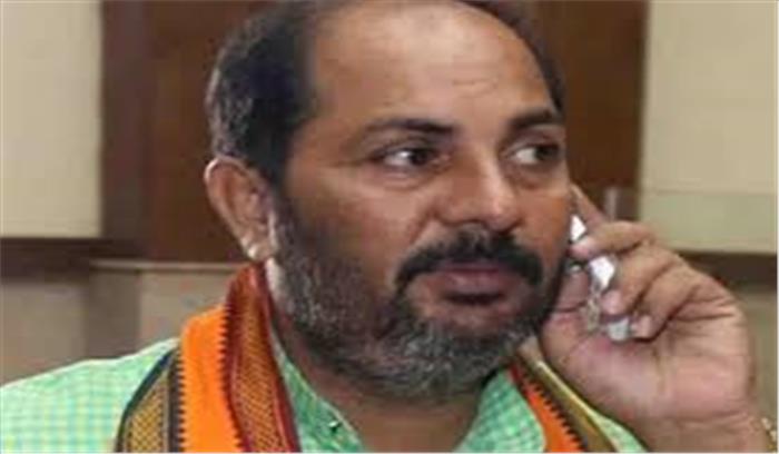 यूपी के खेलमंत्री को भी हुआ कोरोना यूपी के खेलमंत्री को भी हुआ कोरोना