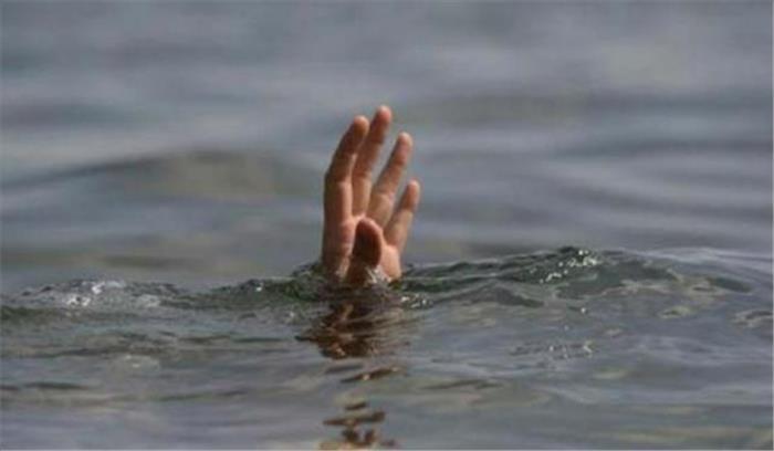 बलरामपुर में मासूम बच्चे के पानी में डूबने से मृत्यु बलरामपुर में मासूम बच्चे के पानी में डूबने से मृत्यु