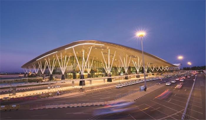 बेंगलुरू: महिला यात्रियों के लिए अब महिला कैब चालक