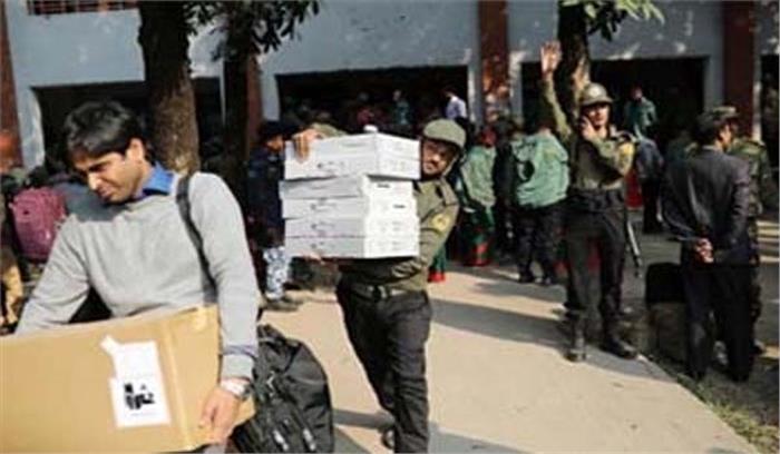 बांग्लादेश : चुनावी हिंसा में 6 लोगों की गोली मारकर हत्या बांग्लादेश : चुनावी हिंसा में 6 लोगों की गोली मारकर हत्या