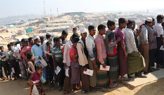 अब रोहिंग्या शरणार्थियों के लिए विदेशी आर्थिक सहायता की उम्मीद नहीं बची: बांग्लादेश