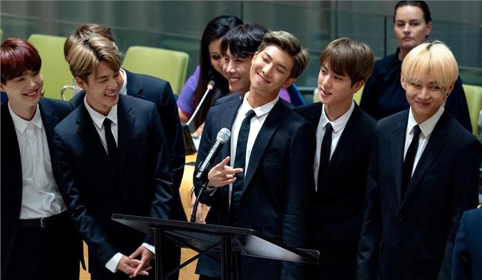 बीटीएस ग्रुप जिसने पूरी दुनिया को बनाया अपना दीवाना