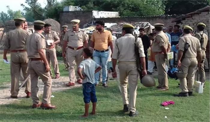 बरेली में जन्माष्टमी की शोभायात्रा के दौरा बवाल, पथराव