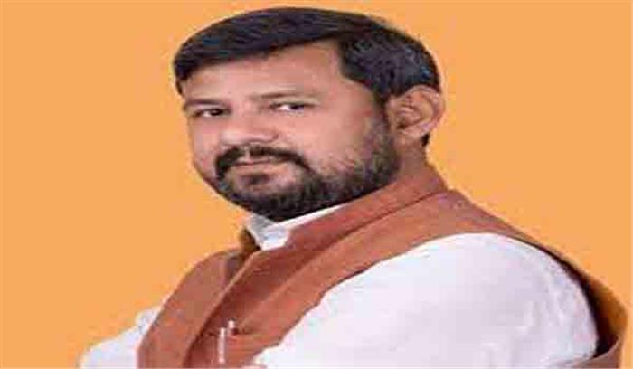 बस अड्डों को एयरपोर्ट की तर्ज पर बनाया जाएगा: कटारिया