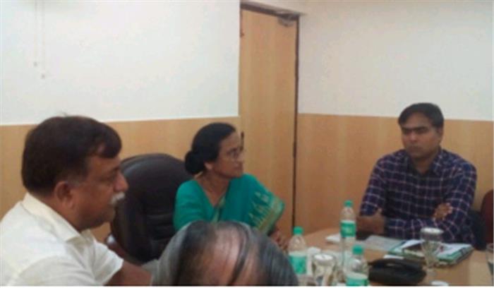 भीख मांगने वाले बच्चों का सर्वेक्षण कराया जाए : रीता बहुगुणा