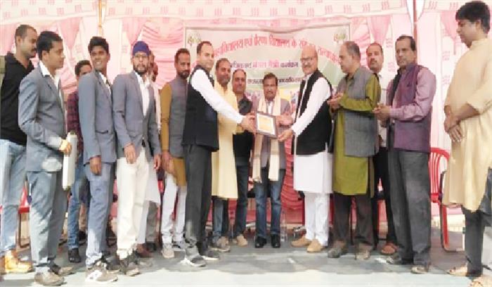 ग्रामीण उत्थान के लिए समाधान महाविद्यालय ने किया सराहनीय प्रयास - कलेक्टर