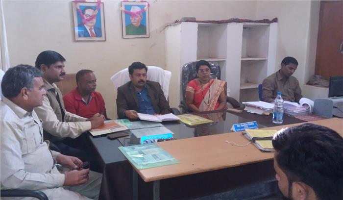 विधिक सेवा शिविर आयोजित