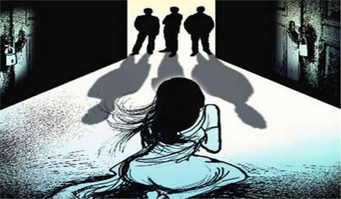 बंगाल में महिला से सामूहिक दुष्कर्म, 2 गिरफ्तार बंगाल में महिला से सामूहिक दुष्कर्म, 2 गिरफ्तार