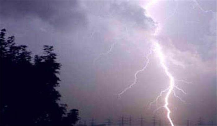 बंगाल में बिजली गिरने से 8 लोगों की मौत