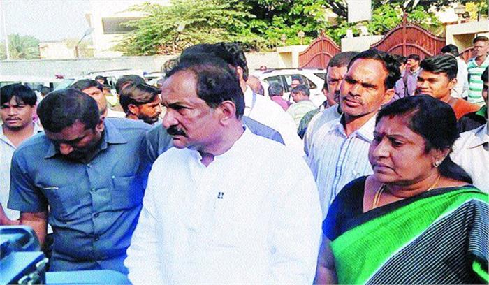 बेंगलुरू में मेनहोल में दम घुटने से 3 श्रमिकों की मौत