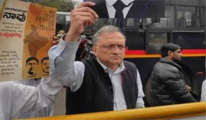 इतिहासकार रामचंद्र गुहा बोले, सीएए वापस ले सरकार इतिहासकार रामचंद्र गुहा बोले, सीएए वापस ले सरकार