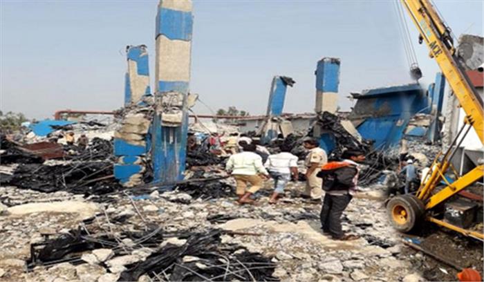 कर्नाटक: फैक्ट्री में विस्फोट होने से 6 लोगों की मौत कर्नाटक: फैक्ट्री में विस्फोट होने से 6 लोगों की मौत