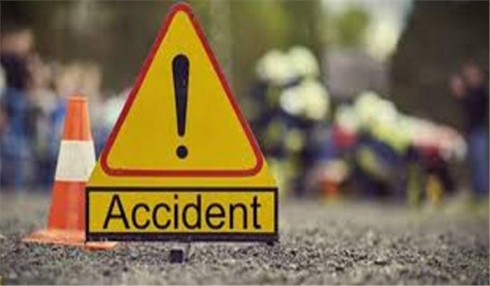 बिहार: सड़क हादसे में तीन मजदूरों की मौत