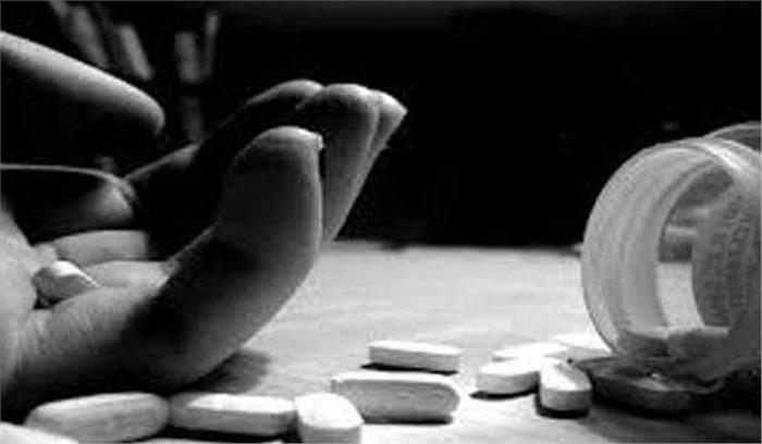 बिहार में प्रेमी युगल ने जहर खाकर दी अपनी जान