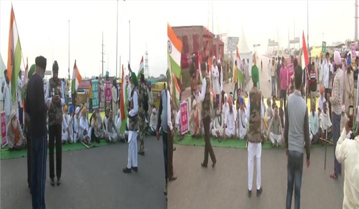 Bharat Bandh: गाजीपुर बॉर्डर से लेकर अमृतसर-दिल्ली रेलवे ट्रैक किसानों ने किया जाम