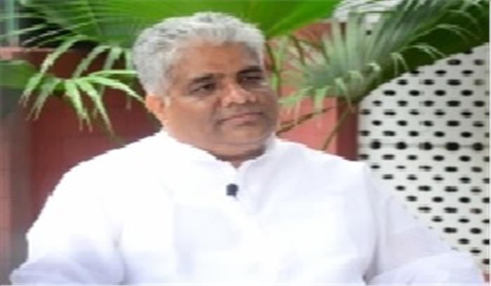 बिहार की जनता संकट में थी तब विपक्ष के नेता ट्वीट कर रहे थे मदद नहीं : भूपेंद्र यादव बिहार की जनता संकट में थी तब विपक्ष के नेता ट्वीट कर रहे थे मदद नहीं : भूपेंद्र यादव