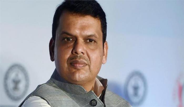 फडनवीस के बयान पर महाराष्ट्र विधानसभा में हंगामा फडनवीस के बयान पर महाराष्ट्र विधानसभा में हंगामा