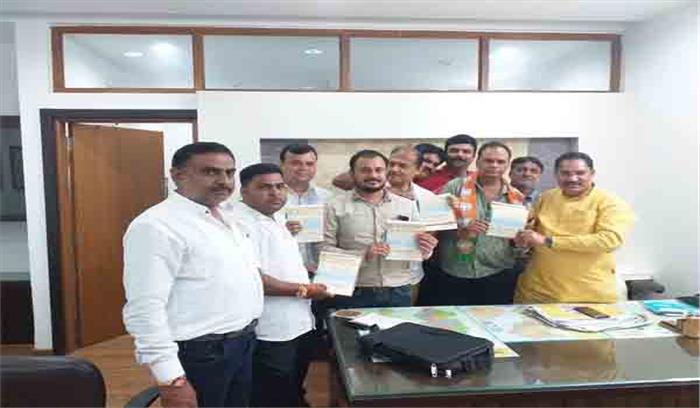 किसान नेता राजू शर्मा प्रदेश भाजपा अध्यक्ष से मिले