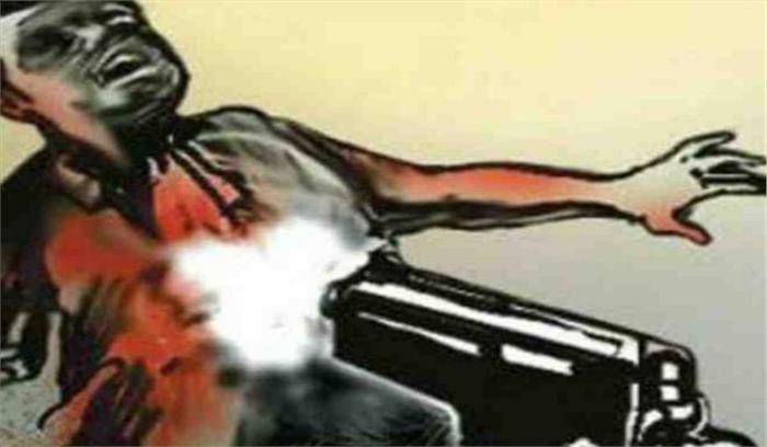 चुनावी रंजिश के चलते कांग्रेस प्रत्याशी के भाई की गोली मारकर हत्या