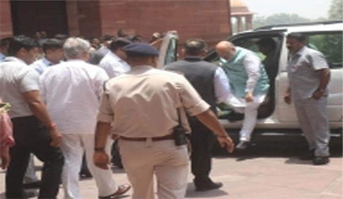 अमित शाह ने नए गृहमंत्री के रूप में कार्यभार संभाला