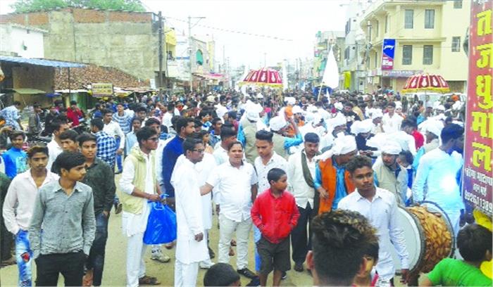 गुरू घासीदास की 262 वीं जयंती धूमधाम से मनाई गई