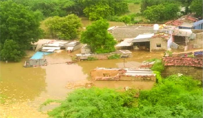 चंबल के बाद अब सिंध में भी बाढ़ से आधा दर्जन गांव डूबे