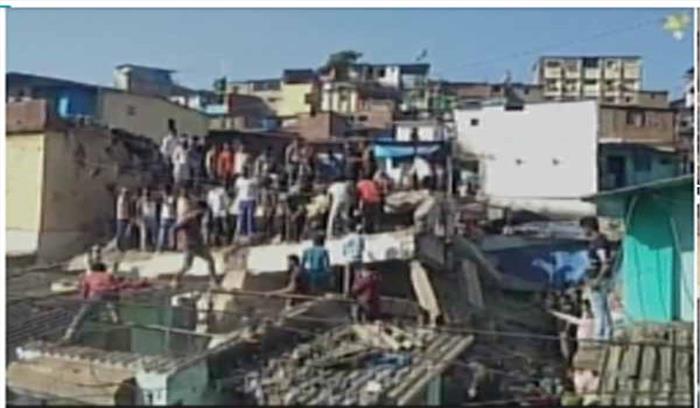 महाराष्ट्र:  3 मंजिला इमारत ढहने से एक लड़की की मौत