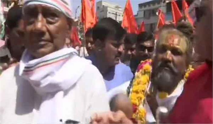 मध्यप्रदेश: कंप्यूटर बाबा की रैली में नारेबाजी पर मामला दर्ज