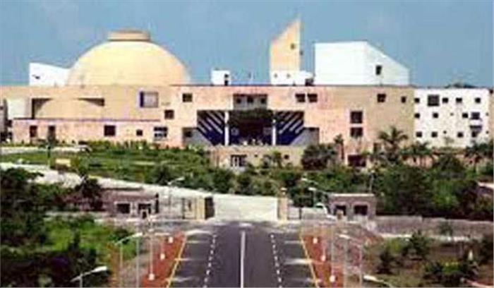 अजा और अजजा को आरक्षण की सीमा दस वर्ष और बढ़ाने संबंधी संकल्प विधानसभा में पारित