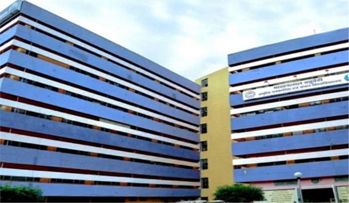 माखनलाल पत्रकारिता विवि के कुलाधिसचिव आहूजा