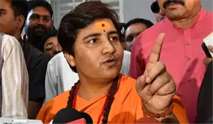 भोपाल में सिंधी गीत पर जमकर नाची साध्वी प्रज्ञा