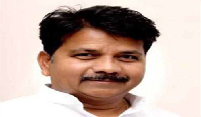 एनसीसी कैडेट्स को बाला बच्चन ने दिया आश्वासन